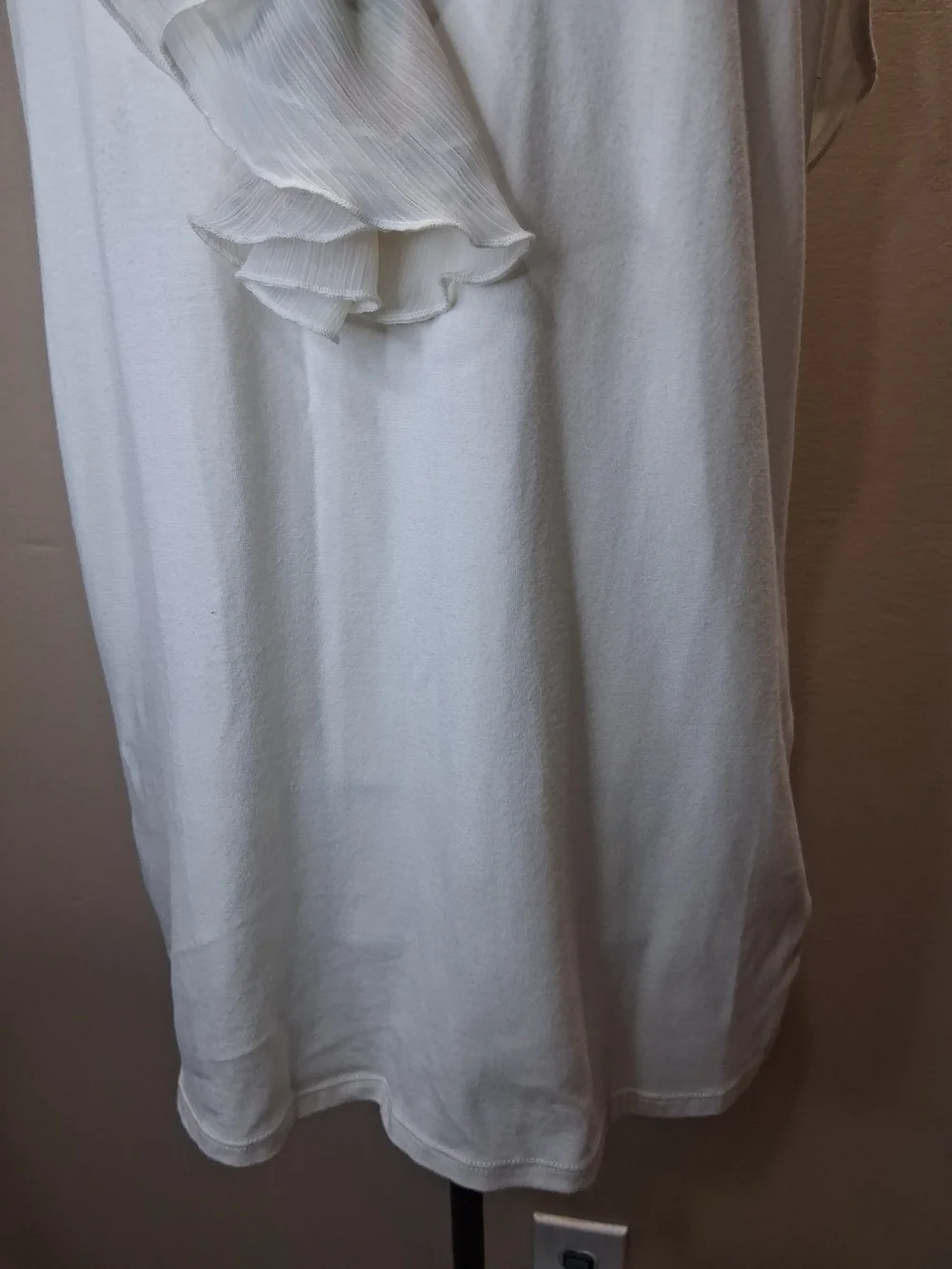 LAUREN Ralph Lauren Women's Sleeveless Top Large White Floral Ruffle Neck Blouse - Picture 7 of 9